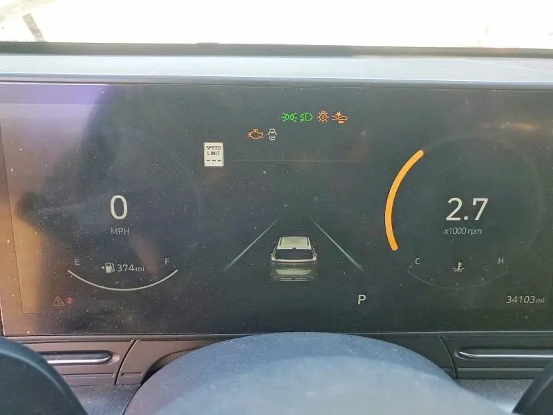 2024 HYUNDAI KONA SEL  