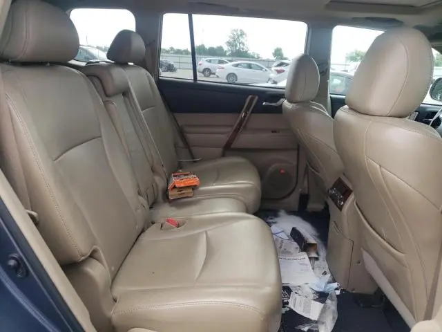 2011 TOYOTA HIGHLANDER LIMITED  