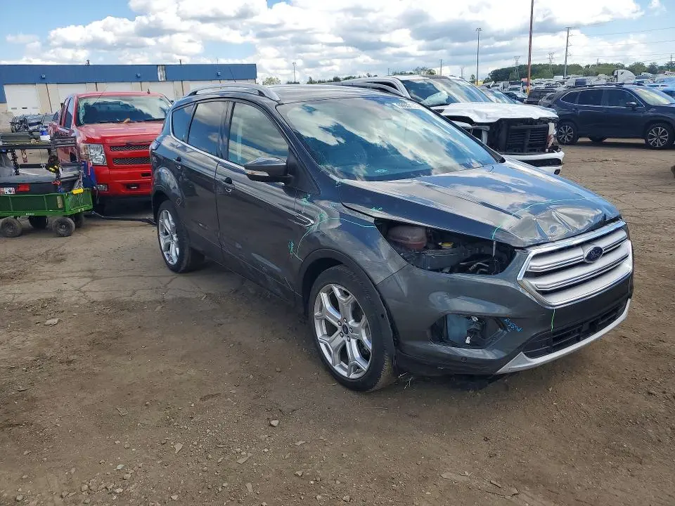2018 FORD ESCAPE TITANIUM  