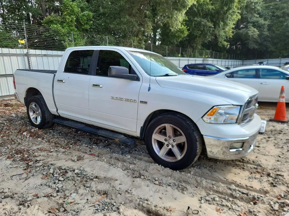 2012 DODGE RAM 1500 SLT  