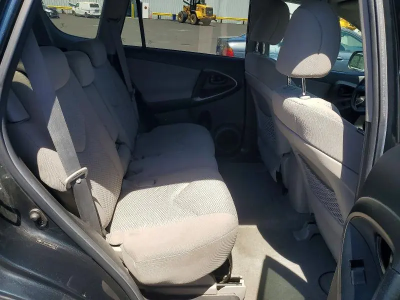 2011 TOYOTA RAV4 BASE  