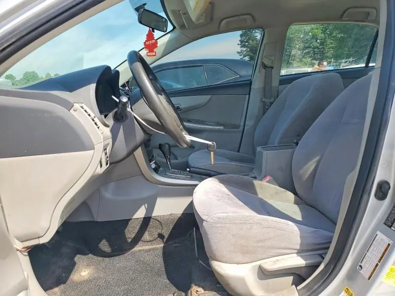 2012 TOYOTA COROLLA LE  