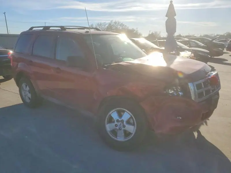 2012 FORD ESCAPE XLT  