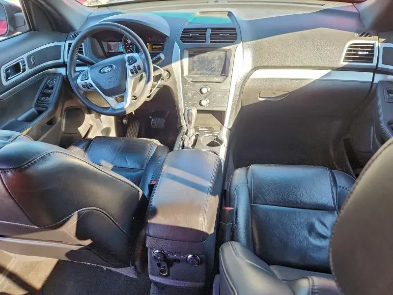 2011 FORD EXPLORER XLT  