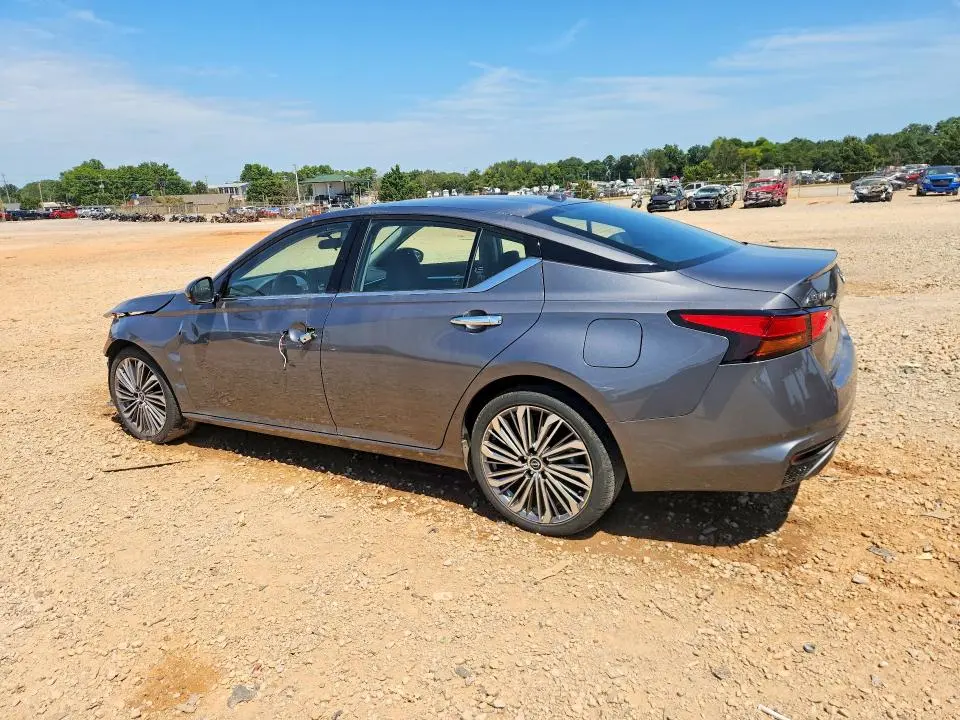 2025 NISSAN ALTIMA SL  