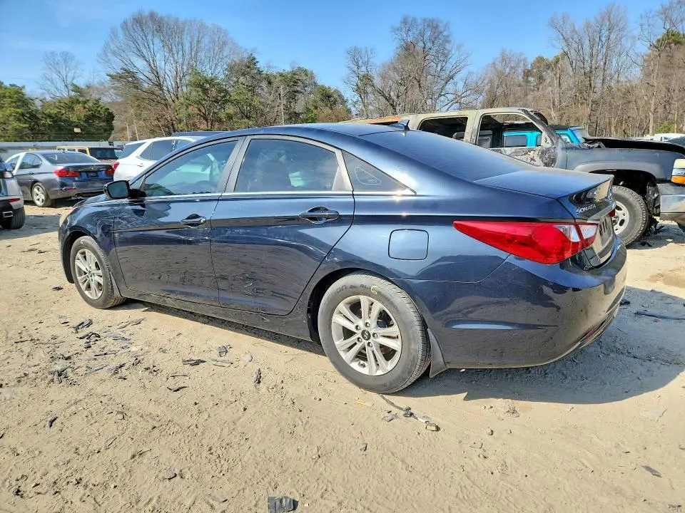 2012 HYUNDAI SONATA GLS  