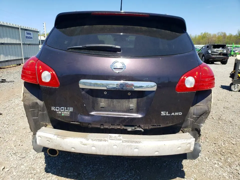 2012 NISSAN ROGUE S  