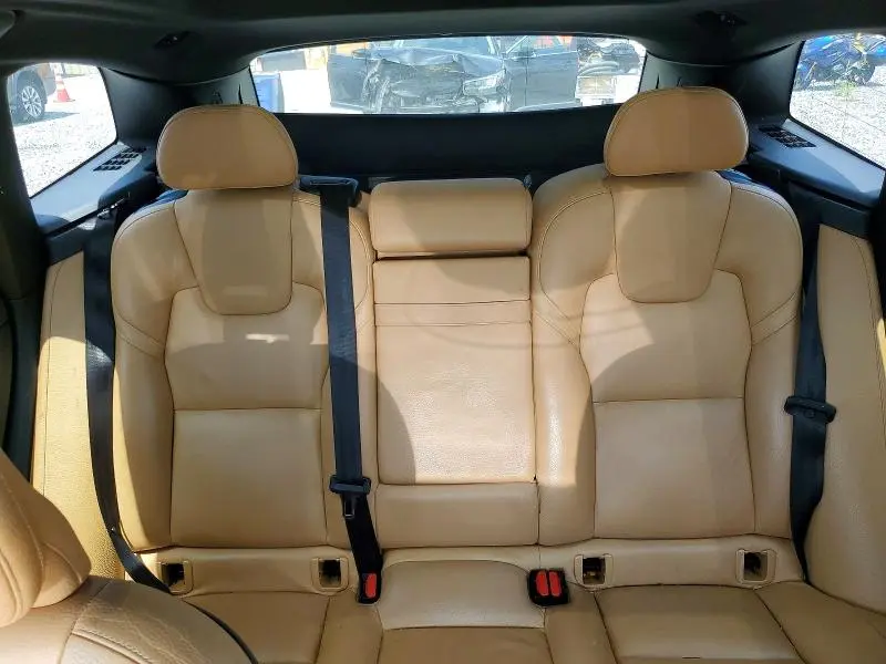 2019 VOLVO XC60 T5 MOMENTUM  