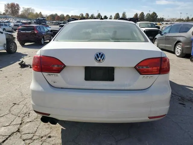 2013 VOLKSWAGEN JETTA SE  