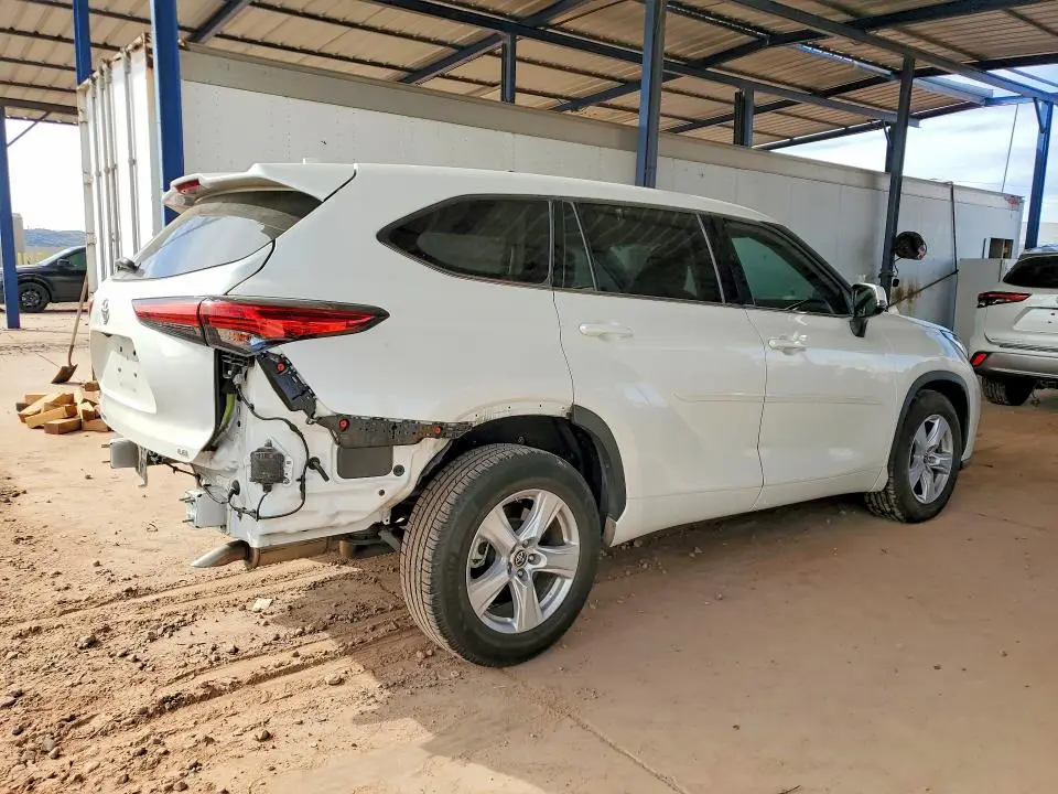 2021 TOYOTA HIGHLANDER L  