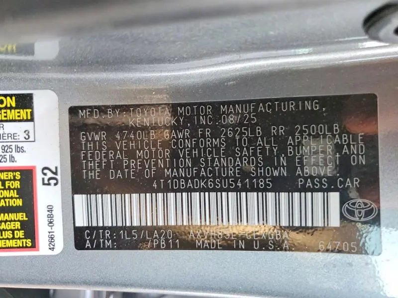 2025 TOYOTA CAMRY XLE  