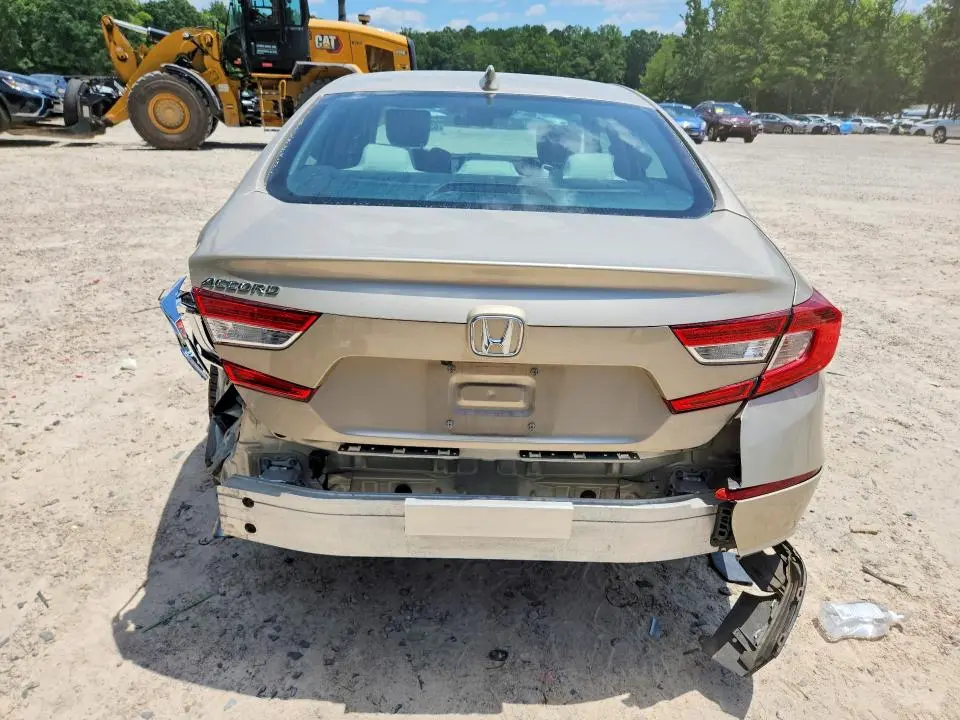 2019 HONDA ACCORD LX  