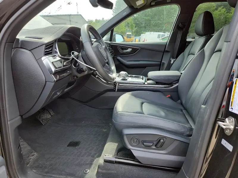 2025 AUDI Q7 PREMIUM  