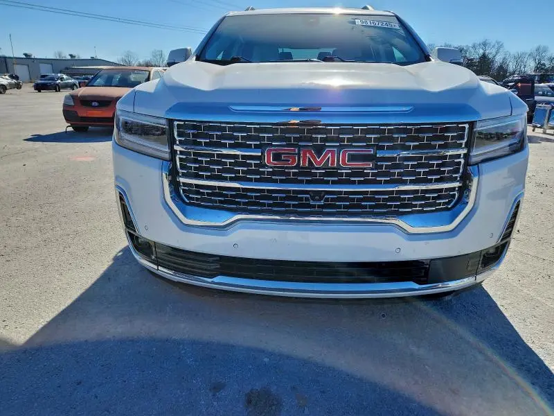 2021 GMC ACADIA DENALI  