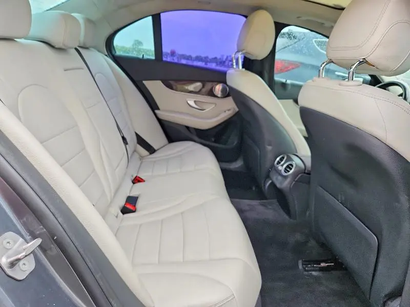 2017 MERCEDES-BENZ C 300  