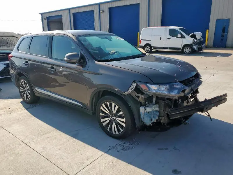 2019 MITSUBISHI OUTLANDER SE  