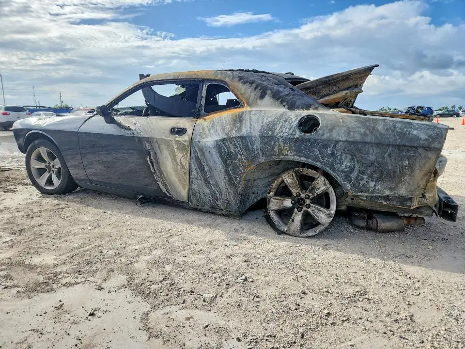 2019 DODGE CHALLENGER SXT  