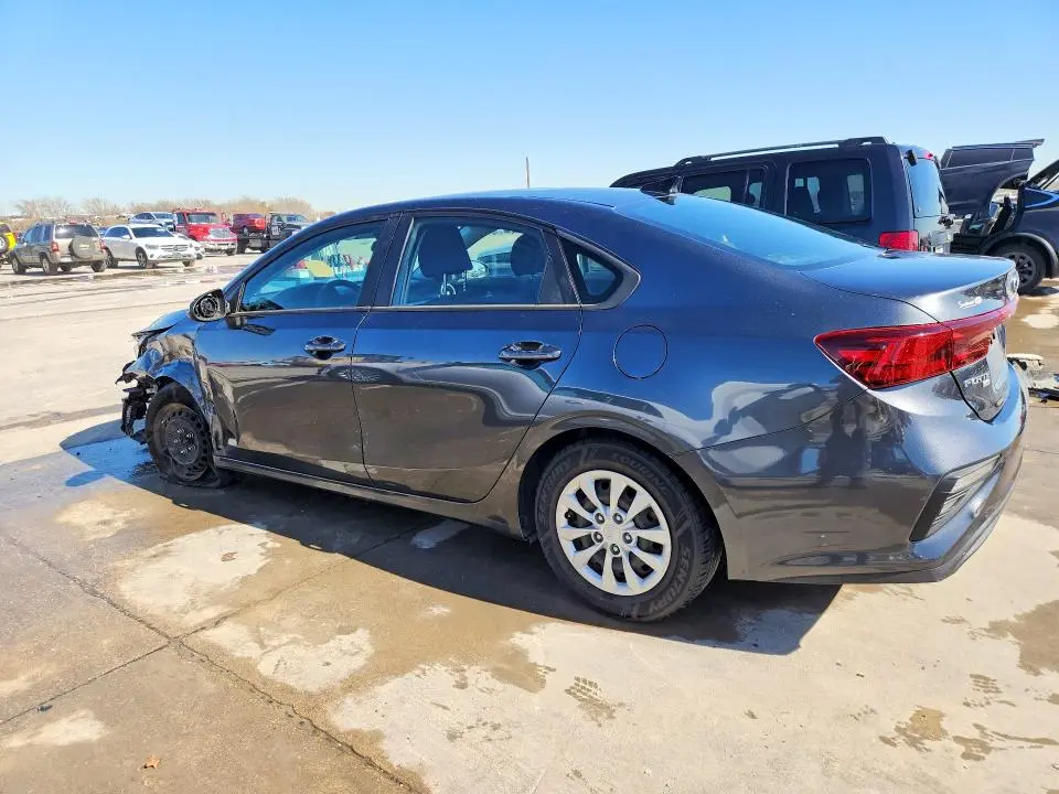 2021 KIA FORTE FE  