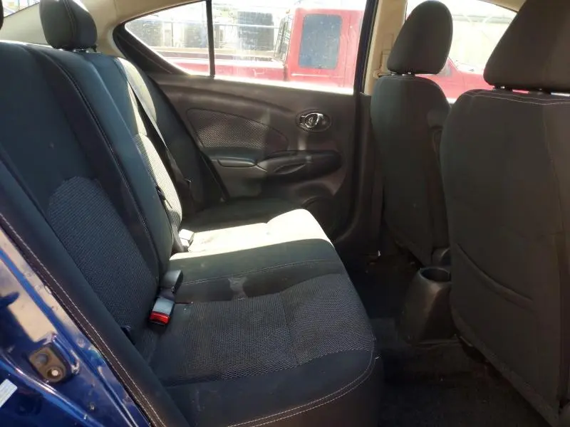 2018 NISSAN VERSA SV  