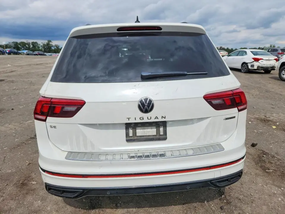 2023 VOLKSWAGEN TIGUAN SE R-LINE BLACK  
