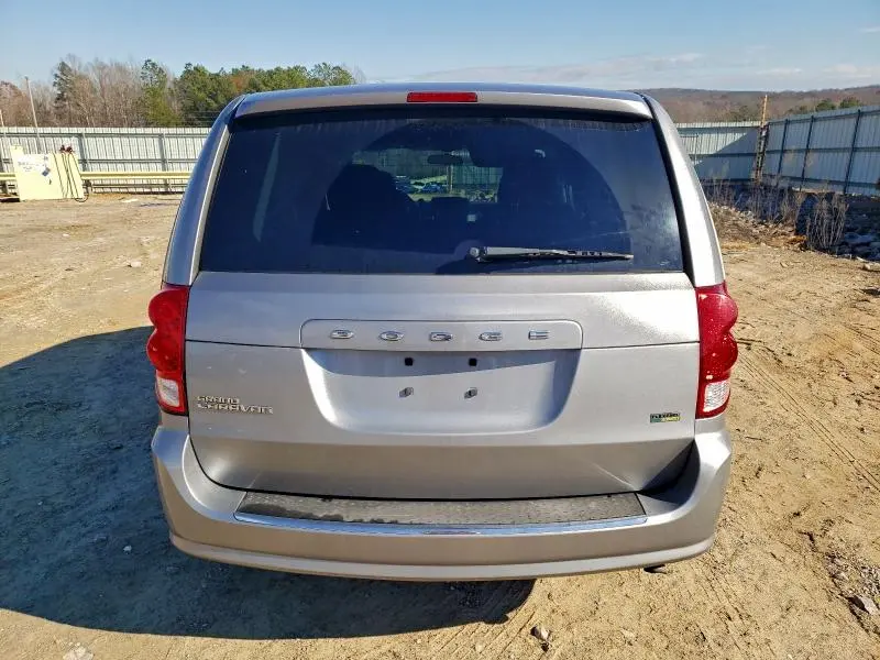2013 DODGE GRAND CARAVAN SE  