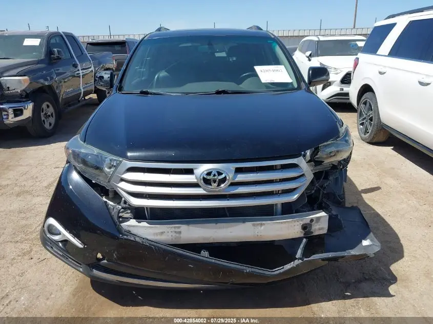 2012 TOYOTA HIGHLANDER SE V6