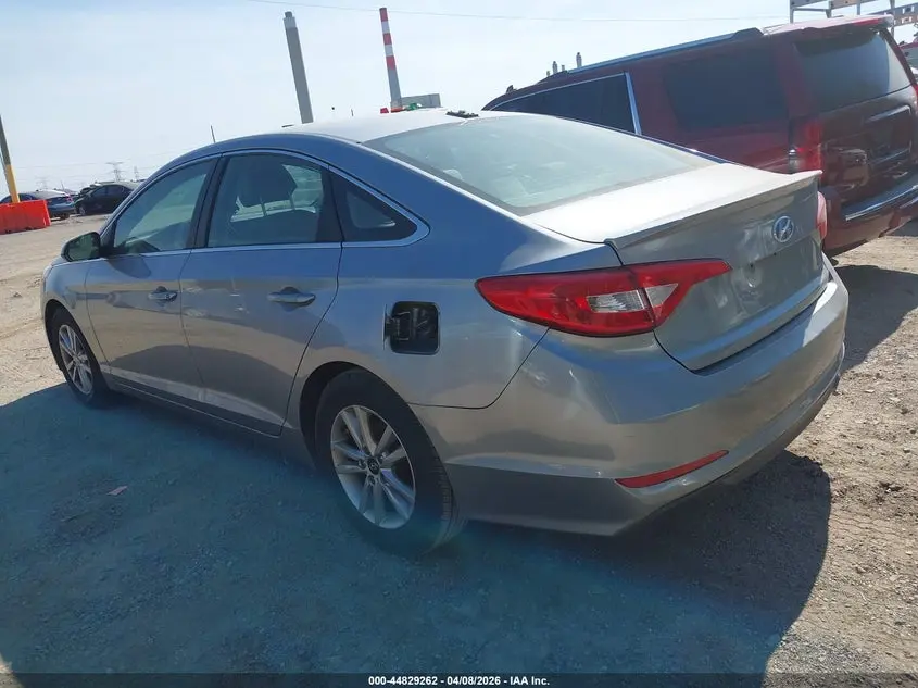 2015 HYUNDAI SONATA SE
