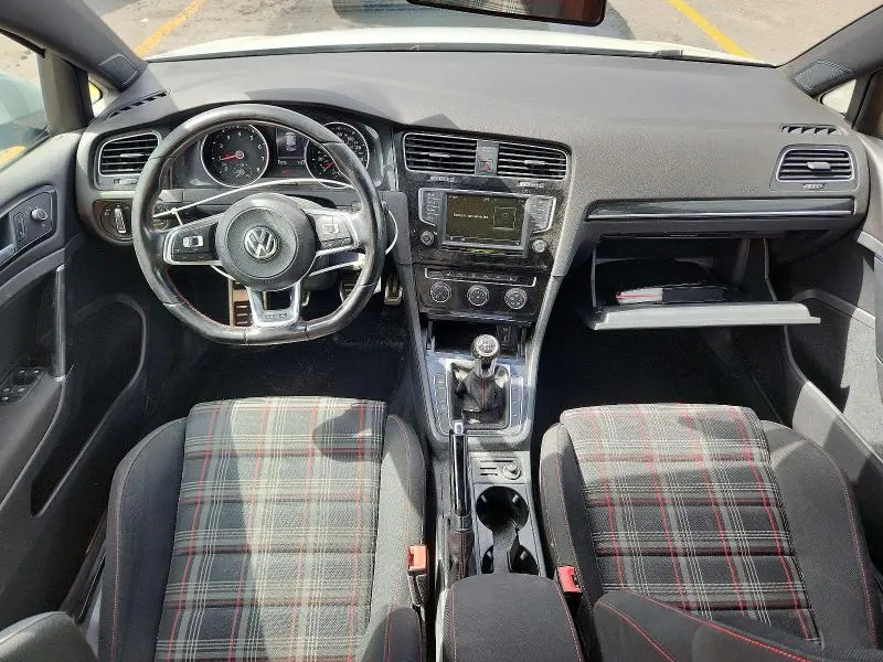2017 VOLKSWAGEN GTI S  
