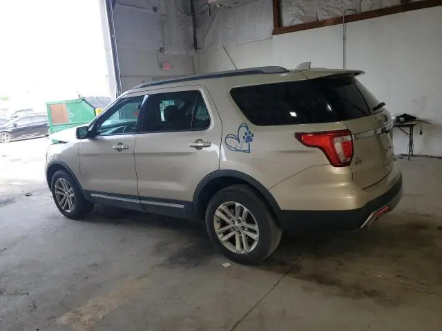 2017 FORD EXPLORER XLT  