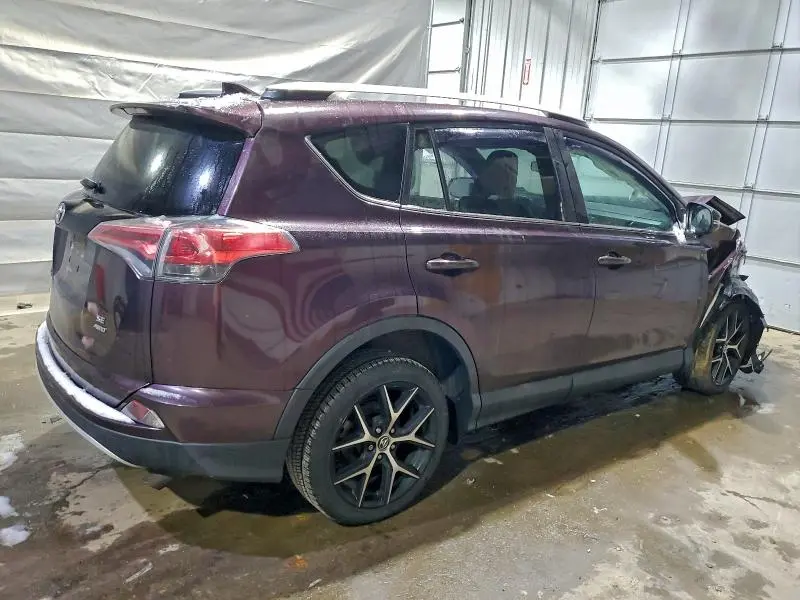 2016 TOYOTA RAV4 SE  