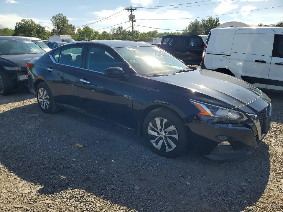 2019 NISSAN ALTIMA S  