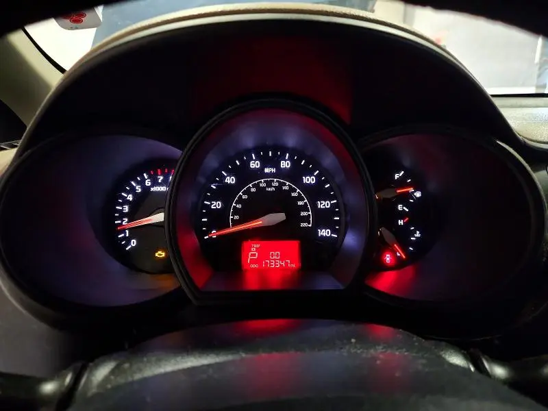 2016 KIA RIO LX  
