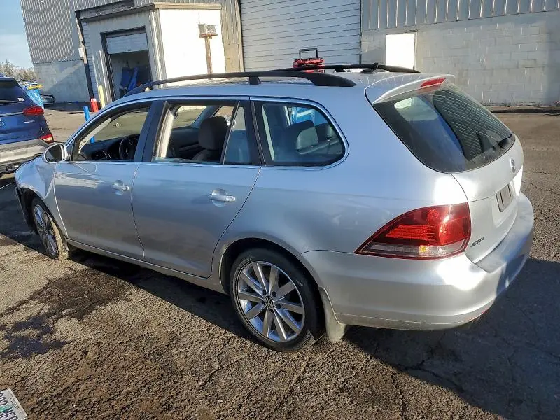 2011 VOLKSWAGEN JETTA TDI  