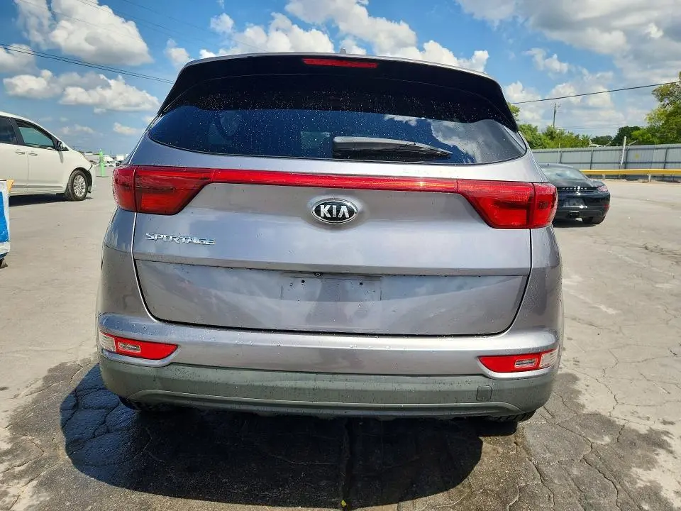 2018 KIA SPORTAGE LX  