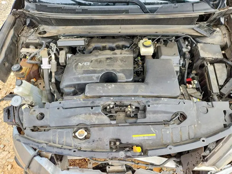 2017 NISSAN PATHFINDER SV  