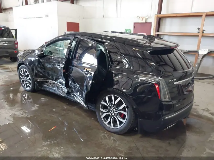 2022 CADILLAC XT5 SPORT