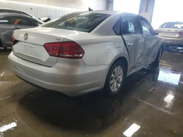 2015 VOLKSWAGEN PASSAT S  