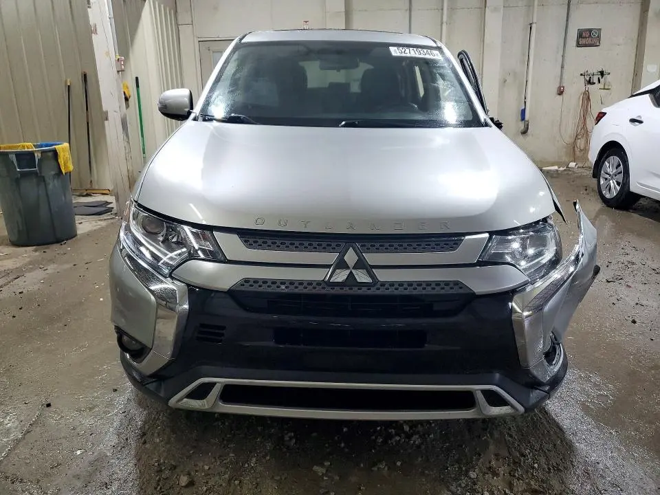 2019 MITSUBISHI OUTLANDER SE  