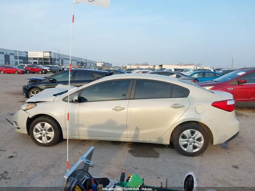 2014 KIA FORTE LX
