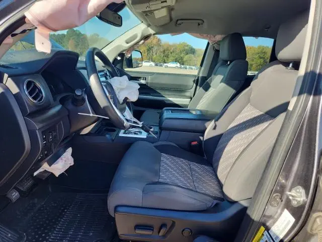 2018 TOYOTA TUNDRA DOUBLE CAB SR  