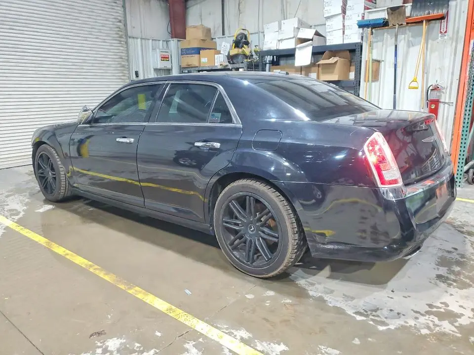 2013 CHRYSLER 300C   