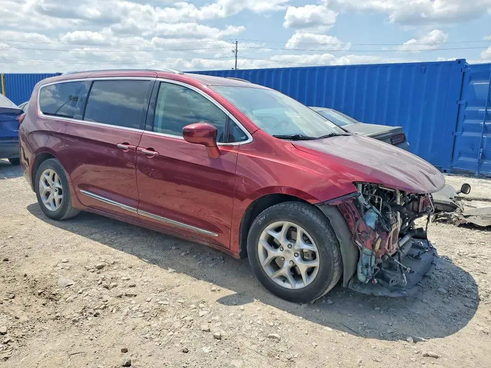 2017 CHRYSLER PACIFICA TOURING L PLUS  