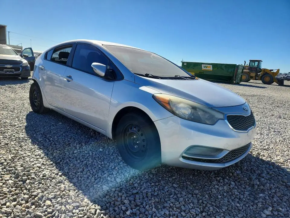 2015 KIA FORTE LX  