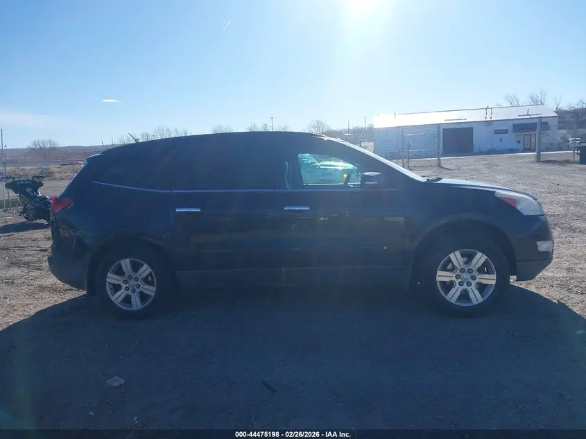 2010 CHEVROLET TRAVERSE LT
