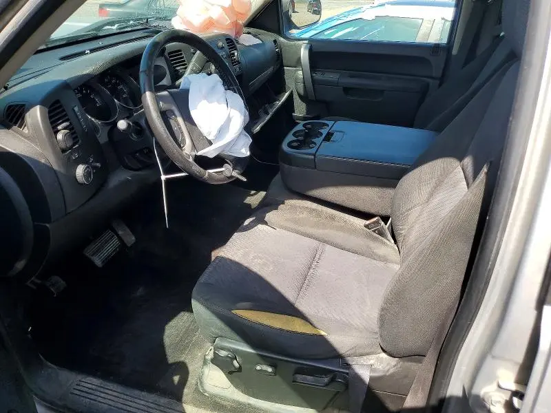 2011 CHEVROLET SILVERADO C1500 LT  