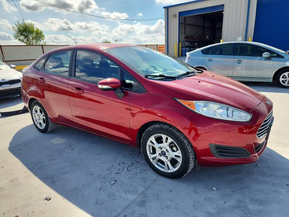 2016 FORD FIESTA SE  