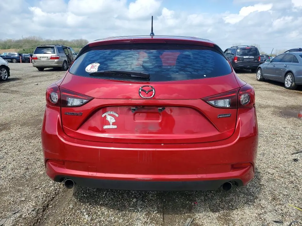 2017 MAZDA 3 TOURING  