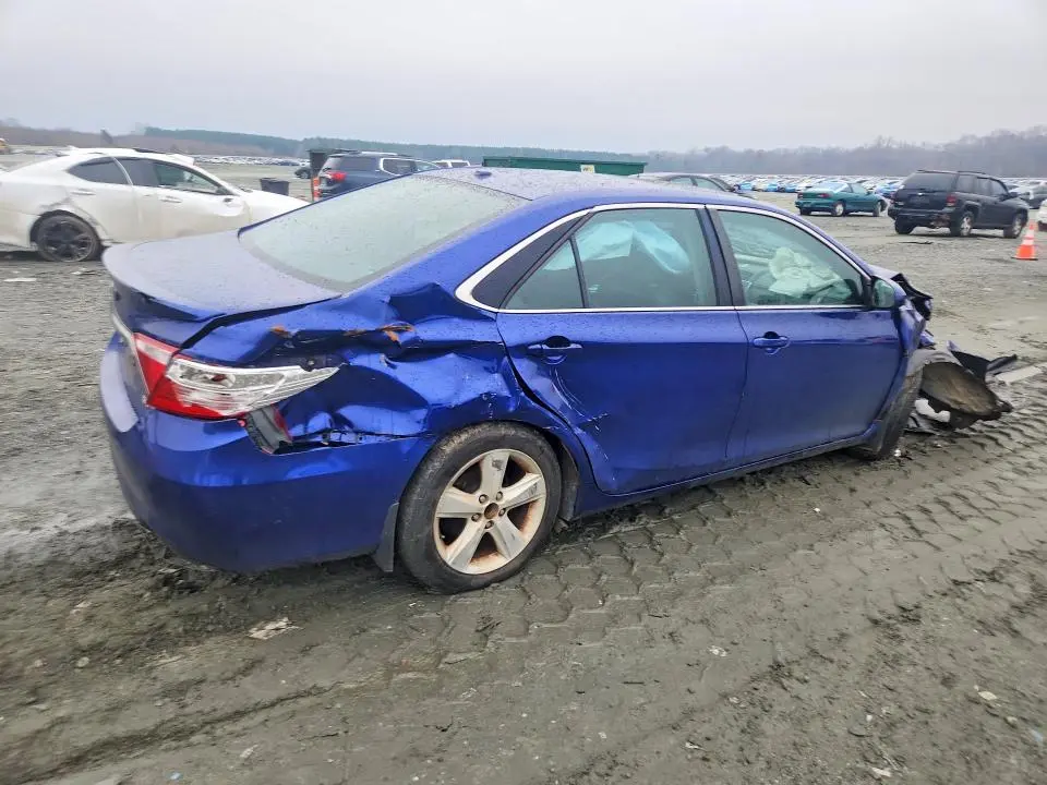 2015 TOYOTA CAMRY XSE  