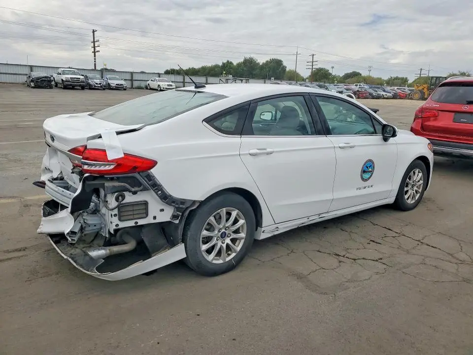 2018 FORD FUSION S  