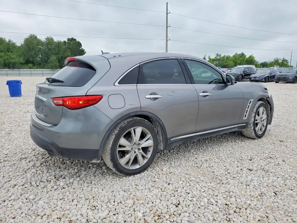 2015 INFINITI QX70 BASE  